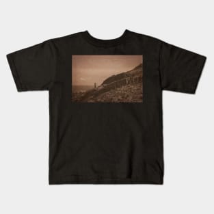 Ruins of St Anthony's Chapel on Whinny Hill Kids T-Shirt